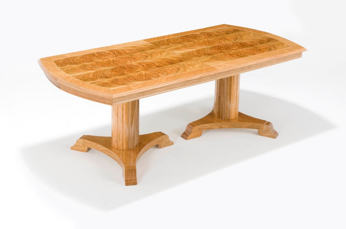 MESA CHARIS
